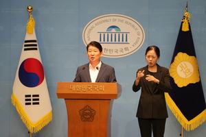 권영진 “당원권 정지는 정치 생명 단절…가혹한 징계에 법적 대응 검토”